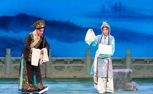 演员姜亦珊自缢真相！