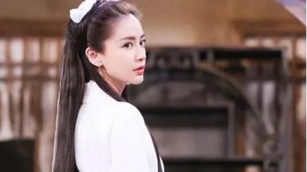 于妈又来蹭热度?发文喊话Angelababy又秒删