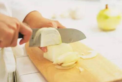 哪些食物影响睡眠