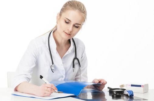 大便出血鲜红色不痛不痒怎么回事