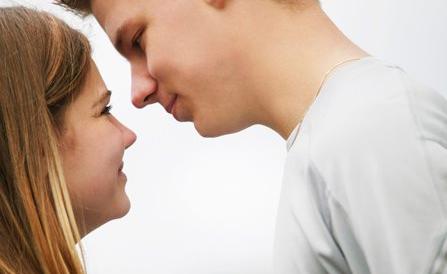 速效壮阳药30分钟一粒见效，十元左右货到付款