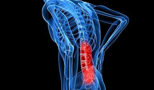 改变睡眠姿势可以缓解背痛吗？