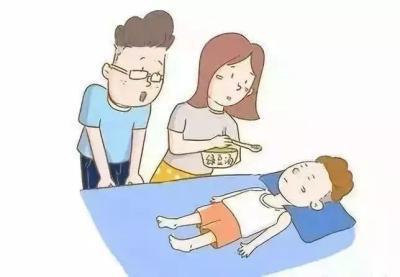 今年夏天如何保护孩子免受中暑的危害