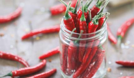 胃酸倒流：应避免的症状，原因和食物