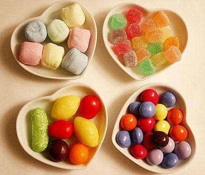 吃含糖高的食物会加速衰老
