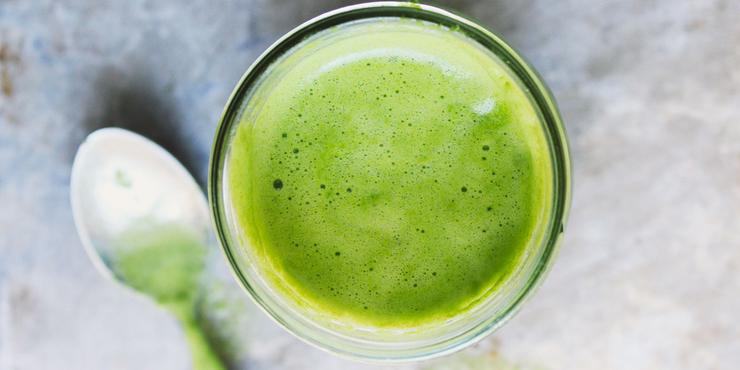 10种实际上美味的绿色冰沙