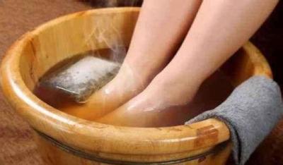 秋冬养生一定要泡脚