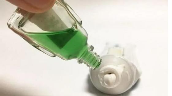 风油精的妙用延时喷剂