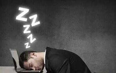 男性熬夜严重伤害身体,你知道熬夜对身体有哪些伤害吗?