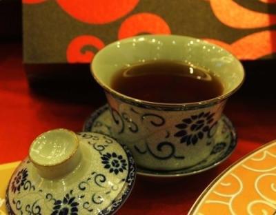 浓茶能解酒吗?