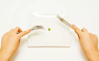日本香蕉减肥法:诀窍与其他饮食法有何不同