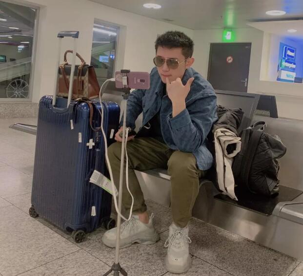 斗鱼峰峰三号被封禁原因，带货瑕疵，首度回应自己没事儿会解封？