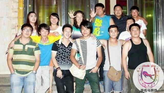 LOL小智（杨丰智）个人资料简介 照片直播间