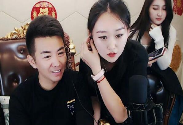 抖音舞帝利哥个人资料，舞帝利哥是什么人物背景，他的实力及个人资产