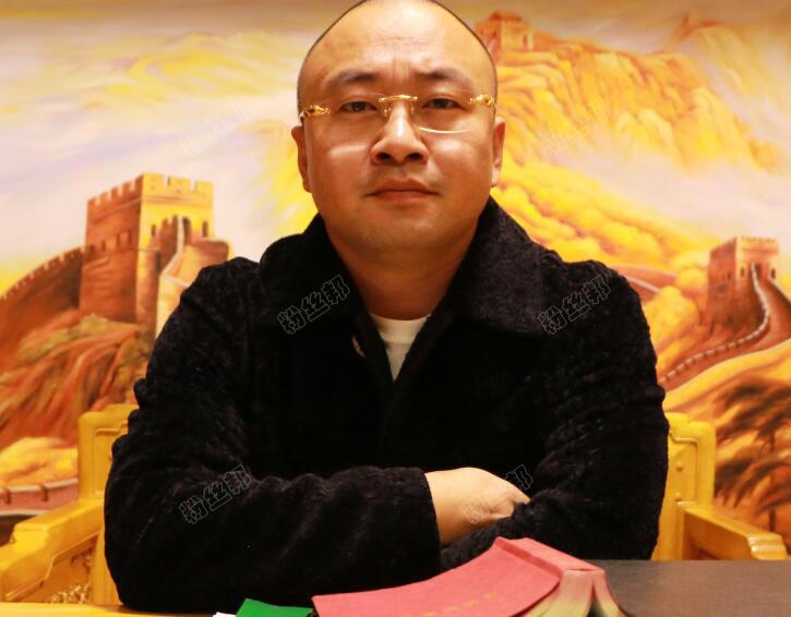 李玉保有多少亿,快手神豪东方阿保真实身份及身家,他究竟多有钱?
