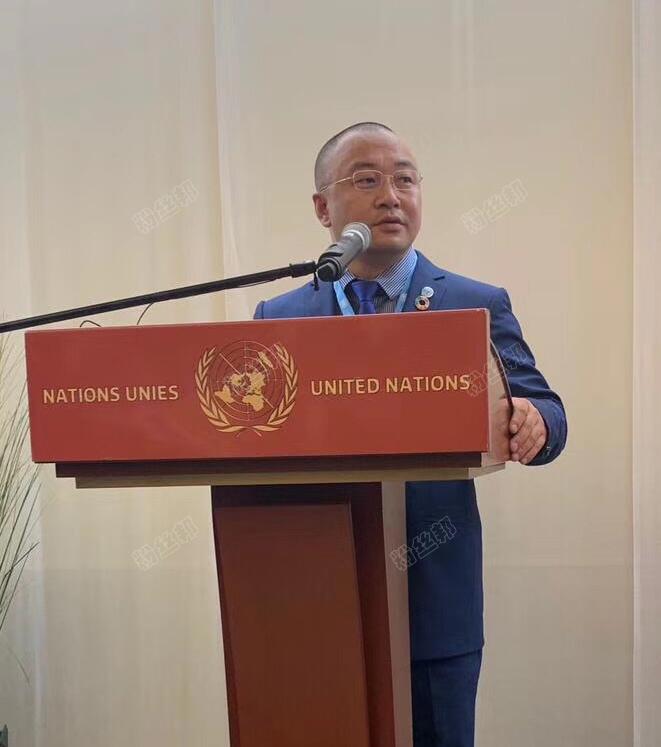 李玉保有多少亿，快手神豪东方阿保真实身份及身家，他究竟多有钱？