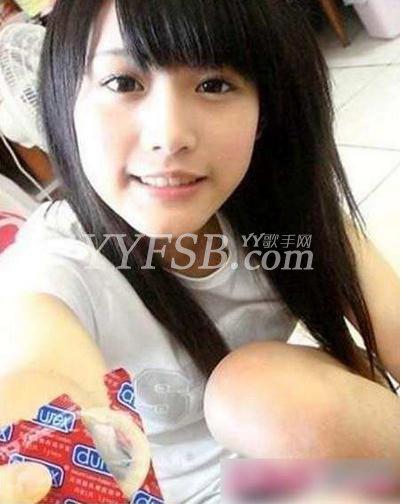 台湾网络红人杜蕾斯女孩（陈小予）陈玟予资料及照片