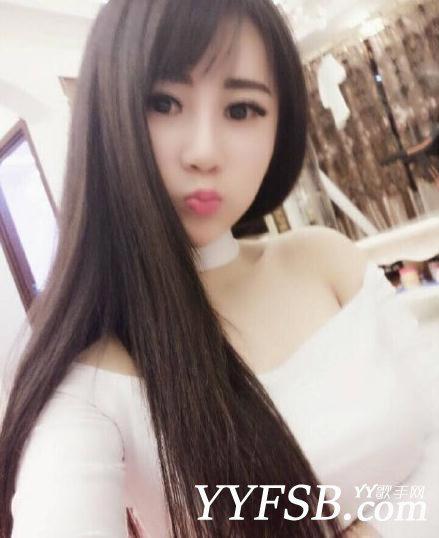 娱加YY主播眯眯大胸照~疑惊现不明物