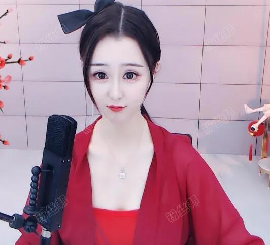 YY子牙A类忘关摄像头走光违规，36秒直播回放视频被泄露，YY严厉打击传播者