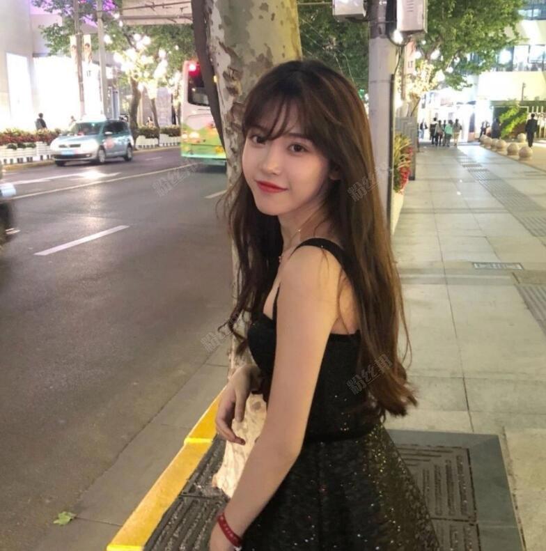 抖音半藏森林资料简介，微博网红AJ女孩福利生活照写真图片