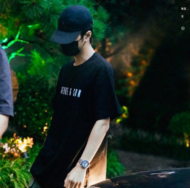 《陈倩令》剧组庆功宴大合影组图 肖战王一博等出席同框合照