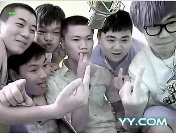 歪歪鱼2015YY年度盛典力捧白浩是上上策