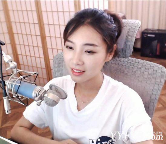 斗鱼嘉年华女主播真实颜值曝光 线下主播真实面容