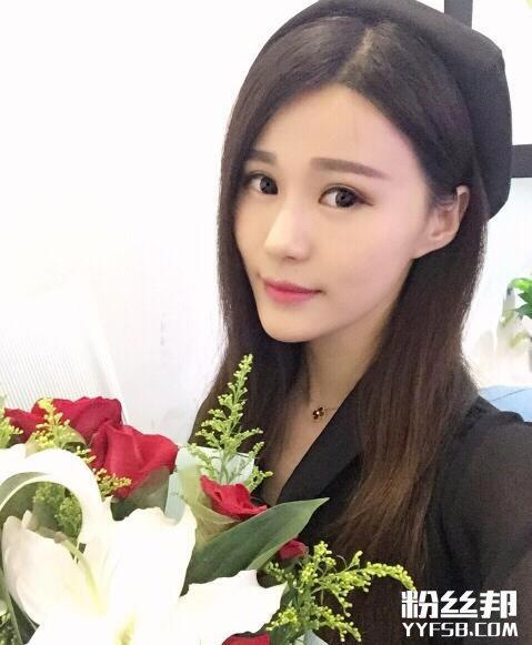 斗鱼英雄联盟解说苏小妍个人资料直播间