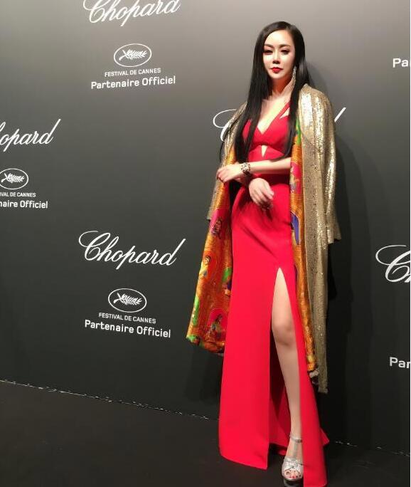 初瑞雪个人资料简介，辛巴老婆雪大背景实力，如何与辛巴相识结婚