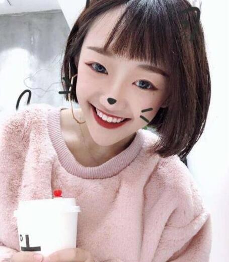 抖音最火四大网红 会说话的猫刘二豆及会甩臀舞的代古拉K代佳莉