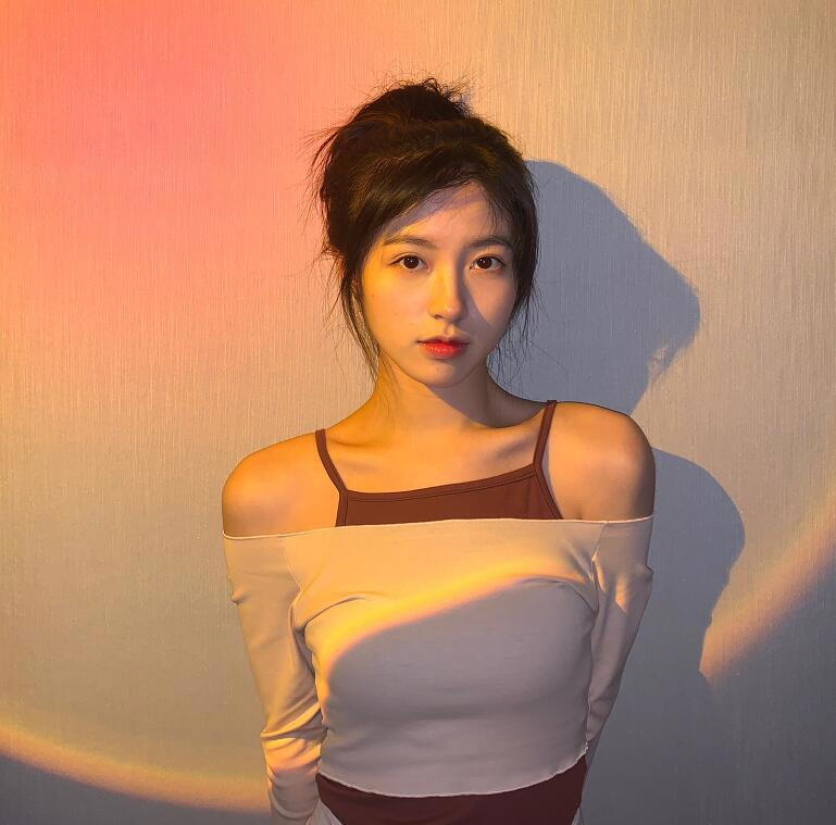 抖音水冰月9分32秒视频事件始末，疑似网红美女水冰月“大学视频”资源被疯传
