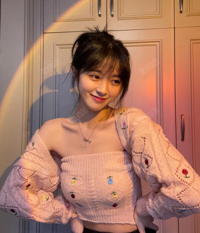 抖音水冰月9分32秒视频事件始末，疑似网红美女水冰月“大学视频”资源被疯传