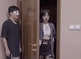 果冻传媒新人潘甜甜疑似被抓，作品七夕、手机里的秘密被流传，因未成年被举报