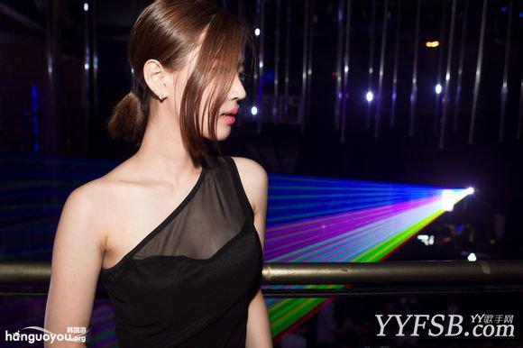 组图：韩国首尔富人区清潭洞夜店的夜店生活