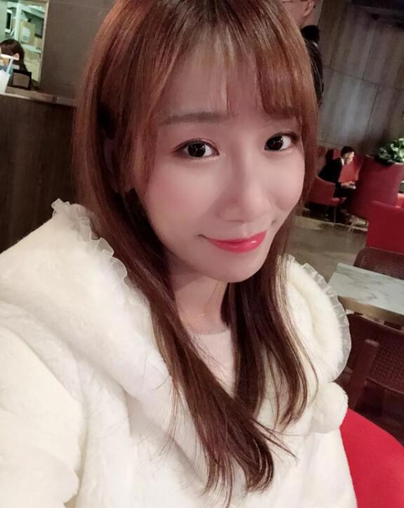 十三次斗鱼年度及粉丝节经典战役 斗鱼“新王”旭旭宝宝正式登基