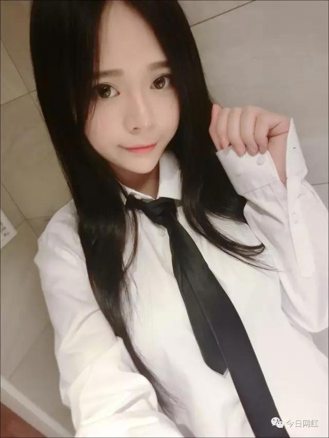 熊猫主播谢仁馨个人资料 台湾妹子胸很大，宅男最爱的summer