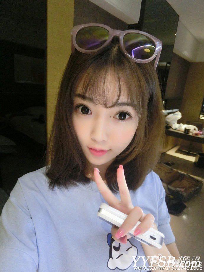 慕诗琪个人资料 全民TV女主播慕诗琪直播间照片