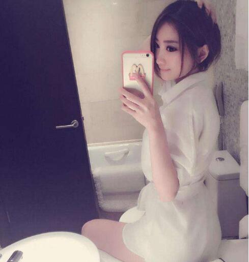 斗鱼主播mini事件铁粉为其正言:她是个单纯到傻傻的女孩儿