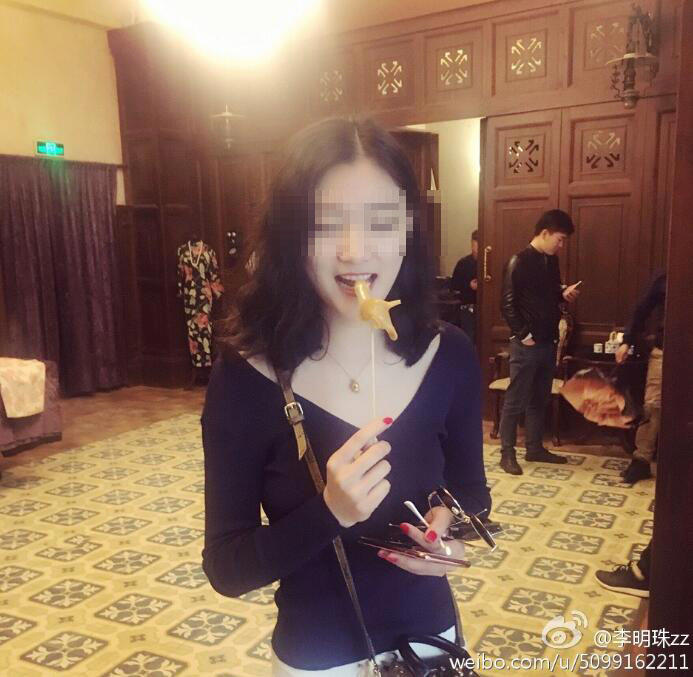 滴滴遇害空姐照片无码 21岁空姐李某珠微博Add-on照片