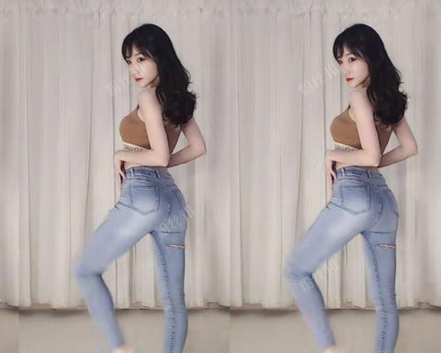 曾因7分钟换衣服走光视频走红的郭mini，摆脱斗鱼三骚称号，成YY舞蹈主播