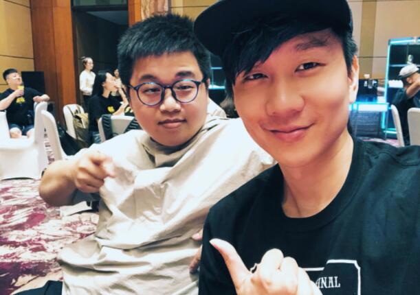 斗鱼主播蓝战非个人资料简介 绝地求生蓝战非直播间图片微博