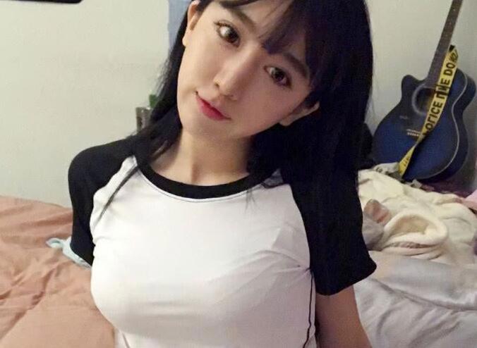 呆妹儿被爆不雅直播视频，线下素颜照片被爆料，呆妹儿早期黑历史