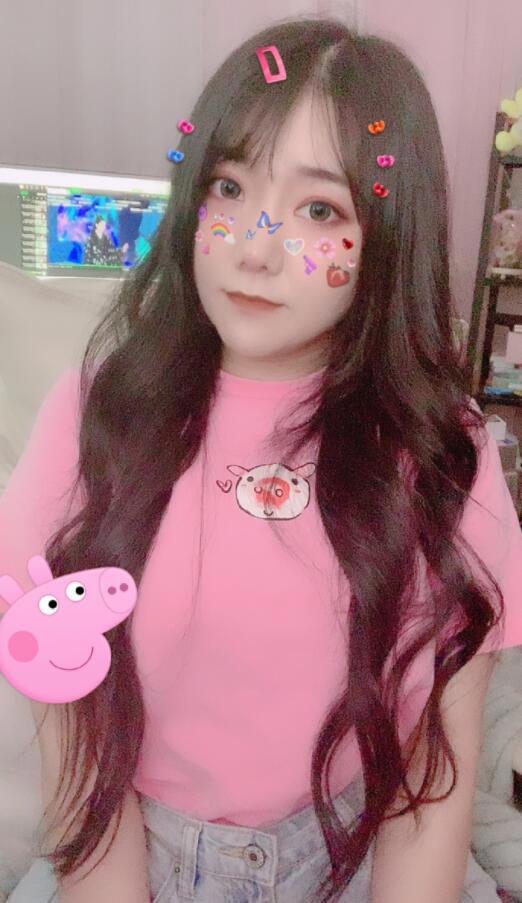 斗鱼主播一条小团团OvO资料图片简介 抖音一条小团团本人照片写真
