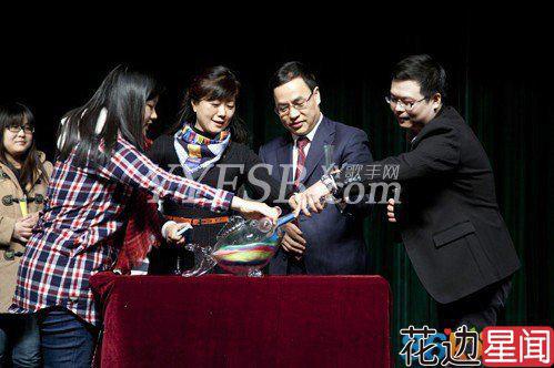 李河君老婆是谁?妻子武媁照片及女儿李嘉宁资料背景