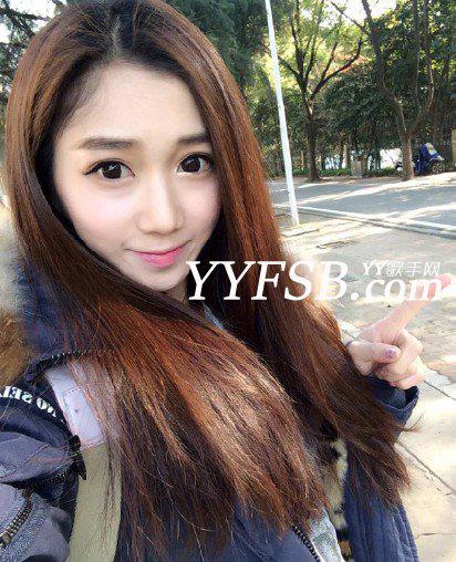 LOL主持解说主播小悠曝男友标准