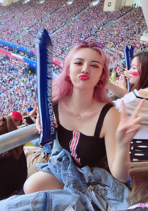 快手葵儿个人资料简介 女土豪葵儿身份背景生活照资产多少