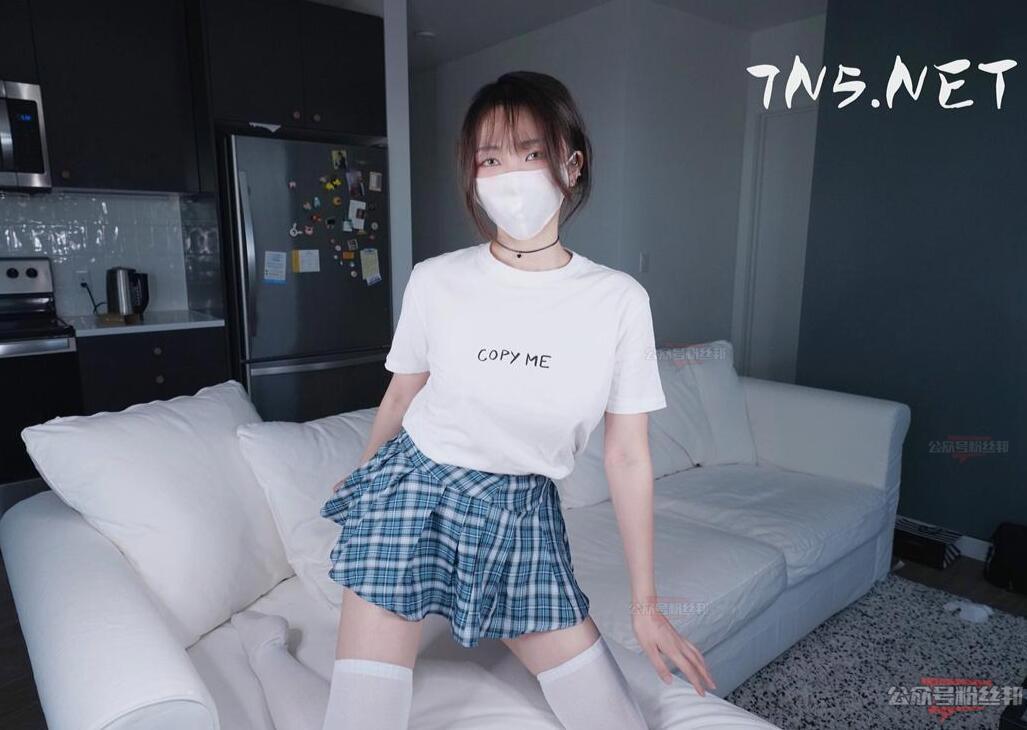 玩偶姐姐采访视频内容？HK Doll玩偶姐姐个人资料，她与男友是真实恋人吗