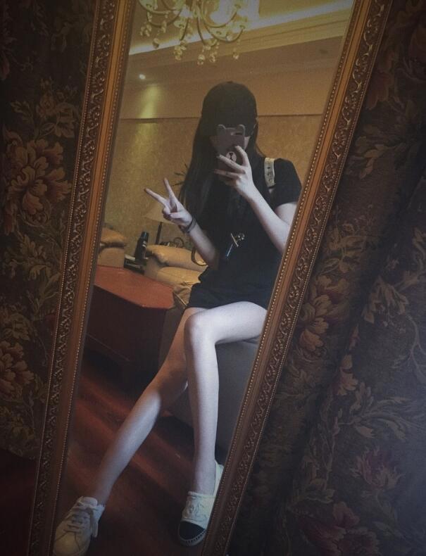 斗鱼二次元主播饺子君SAMA个人资料简介 饺子君SAMA福利照片微博