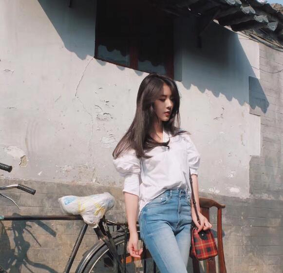 抖音聂小雨个人资料微博图片 极具御姐范的气质女神聂小雨写真