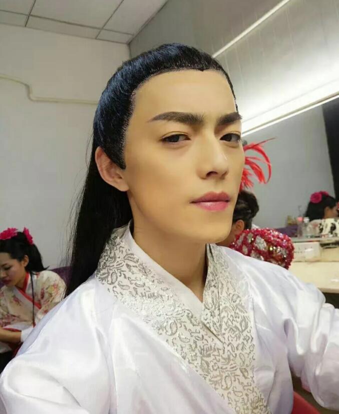 斗鱼主播智勋勋勋勋个人资料简介 主播智勋图片及身高多少